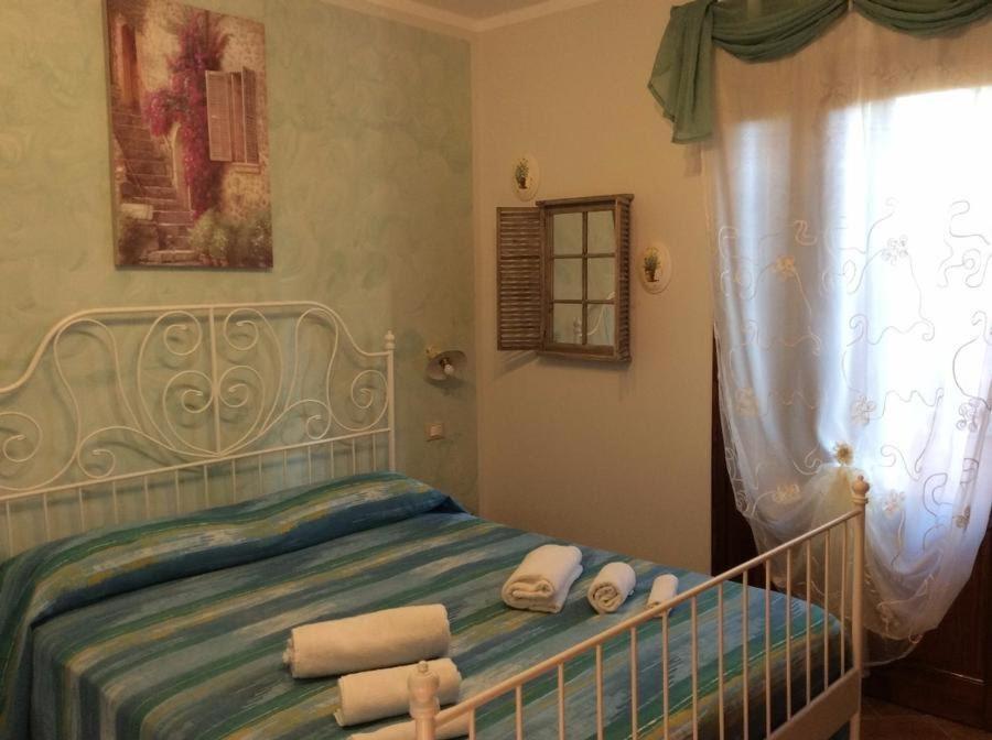 Bed And Breakfast Val Di Lupa Castellina Marittima Buitenkant foto