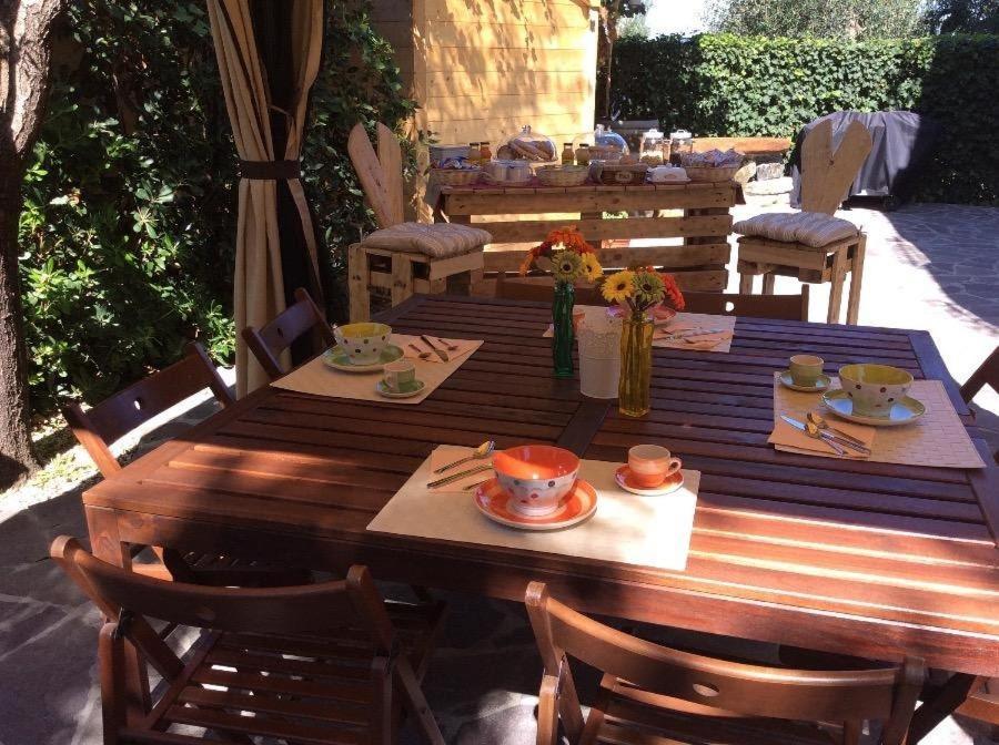 Bed And Breakfast Val Di Lupa Castellina Marittima Buitenkant foto